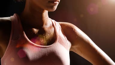 Tập thể dục ra mồ hôi nhiều có tốt không và những lưu ý