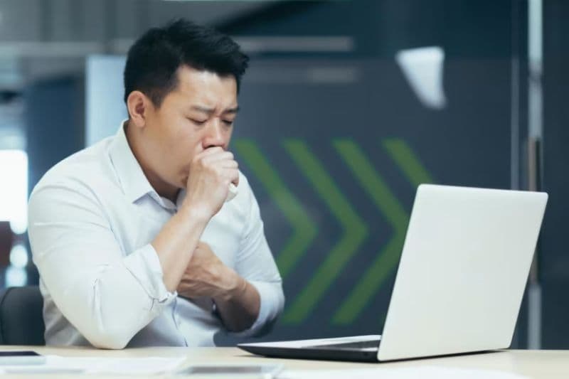 triệu chứng ho khò khè