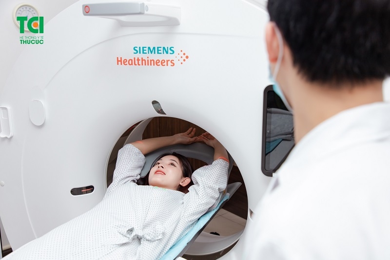 CT scan ngực là kỹ thuật chẩn đoán chính xác cao trong phát hiện áp xe phổi