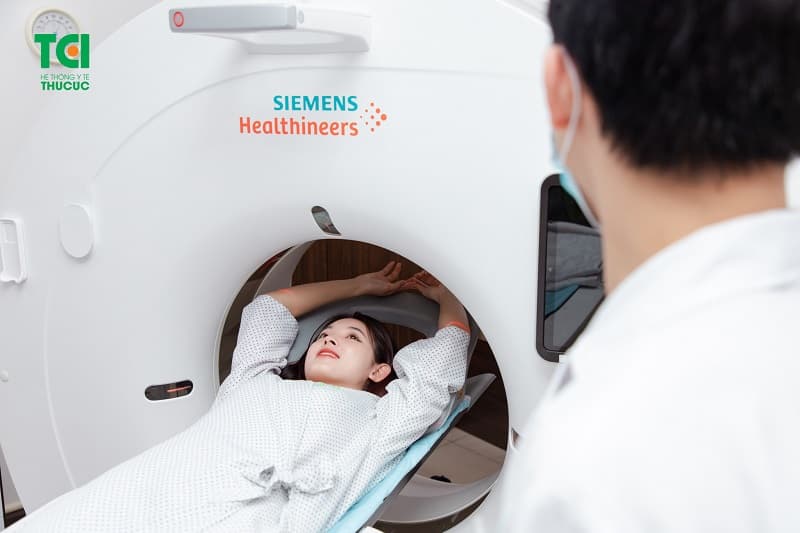 CT scan ngực là kỹ thuật chẩn đoán chính xác cao trong phát hiện áp xe phổi