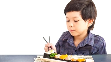 Hiểu đúng và đủ về dinh dưỡng cho trẻ còi xương