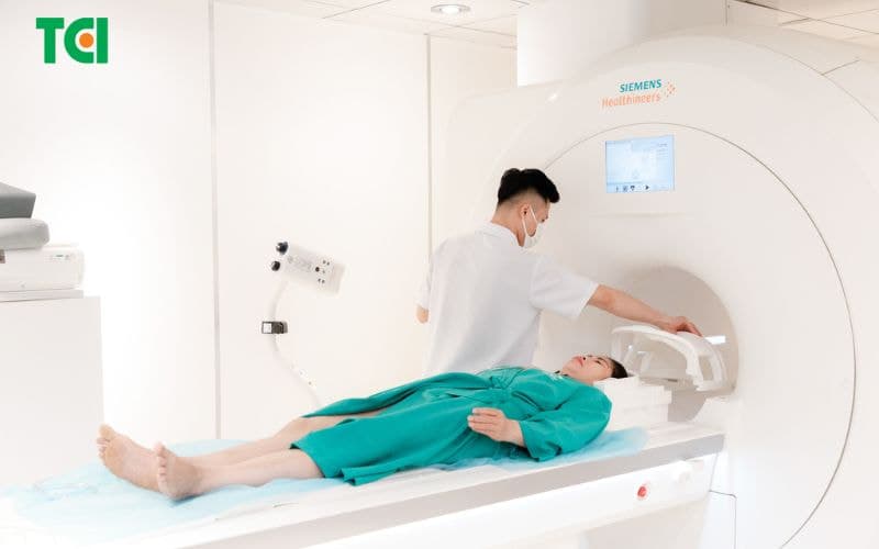 Chẩn đoán và điều trị đau cổ vai gáy