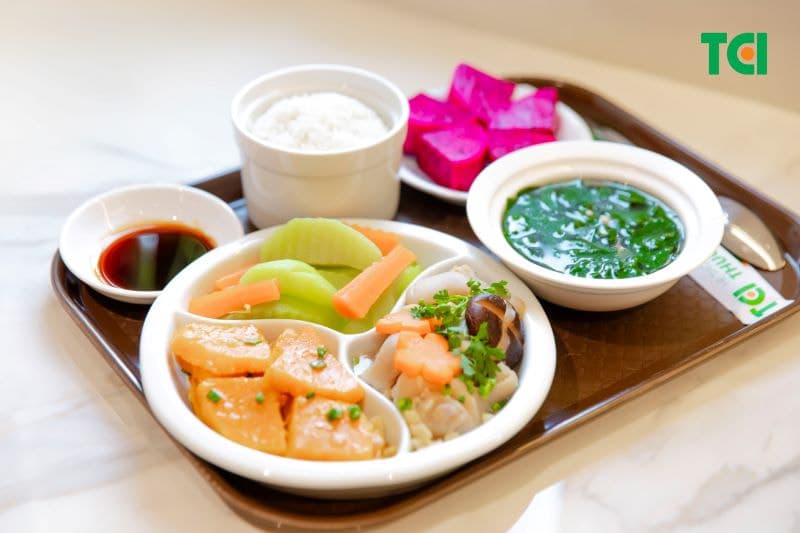 Thực đơn cho người đẻ mổ chi tiết và đầy đủ dinh dưỡng nhất