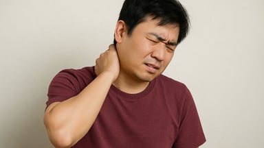 Tìm hiểu cách trị đau cổ vai gáy cho dân văn phòng