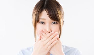 Top 5 triệu chứng hôi miệng thường gặp và cách khắc phục nhanh