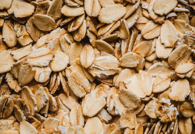 Yến mạch là gì? Yến mạch chứa những dưỡng chất quan trọng nào?