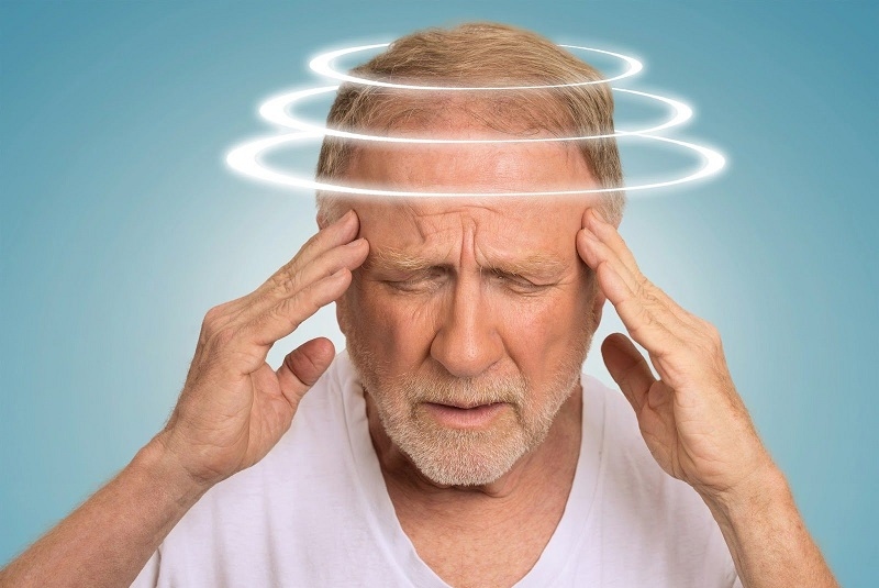 Đột quỵ là tình trạng dòng máu nuôi não bị gián đoạn, khiến tế bào thần kinh bị hoại tử nhanh chóng