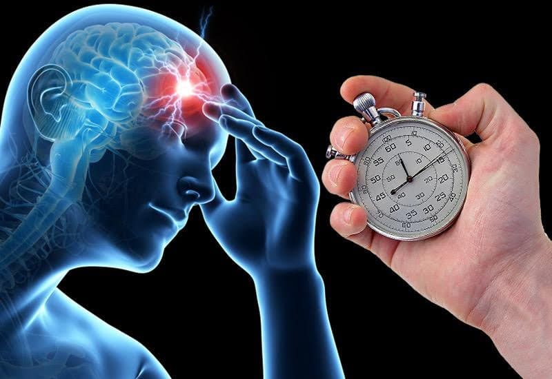 Đột quỵ là tình trạng nguy hiểm, xảy ra khi dòng máu cung cấp cho não bị ngừng trệ hoặc gián đoạn đột ngột, dẫn đến tổn thương thần kinh