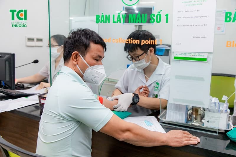 đi khám sức khoẻ hàng năm