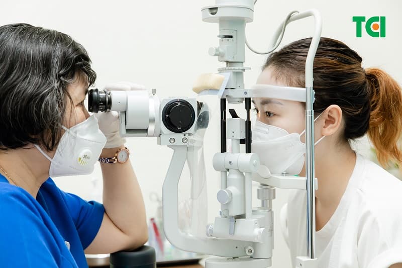 khám lâm sàng cho sinh viên