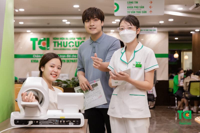 Bầu mất ngủ 3 tháng đầu: Nếu tình trạng mất ngủ nặng hơn, mẹ nên đi thăm khám bác sĩ