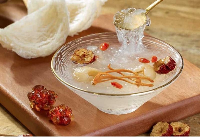 Bà bầu ăn yến vào thời điểm nào là thắc mắc của nhiều mẹ đang mang thai khi muốn bổ sung thêm dưỡng chất cho cả mẹ và bé.