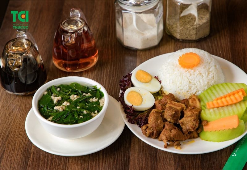 Bà bầu có nên ăn rau ngót là thắc mắc chung của nhiều mẹ trong giai đoạn mang thai,