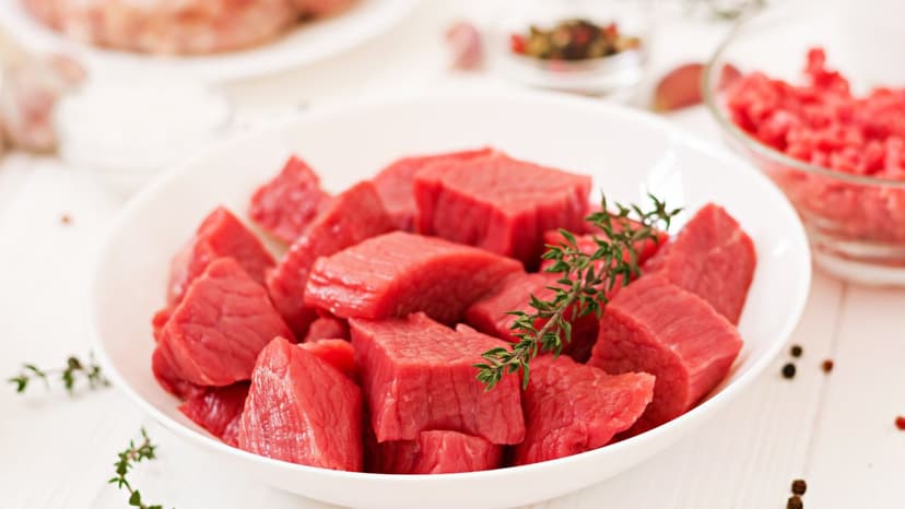 Bé ăn nhiều thịt bò có tốt không và lời giải đáp