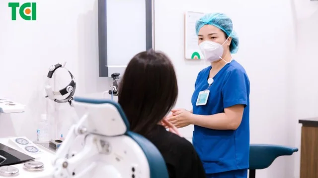 Cách lấy xương cá khi bị hóc an toàn và hiệu quả ngay tại nhà