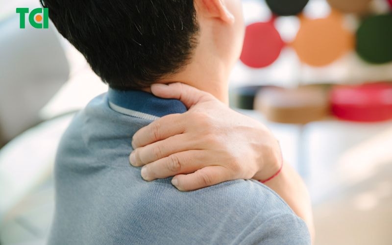 Đau cổ đau vai gáy điều trị như thế nào?