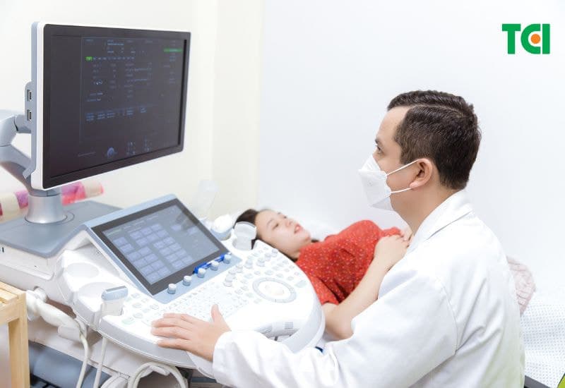 Việc lên thực đơn dinh dưỡng cho bà bầu trong 3 tháng đầu thai kỳ đóng vai trò vô cùng quan trọng.