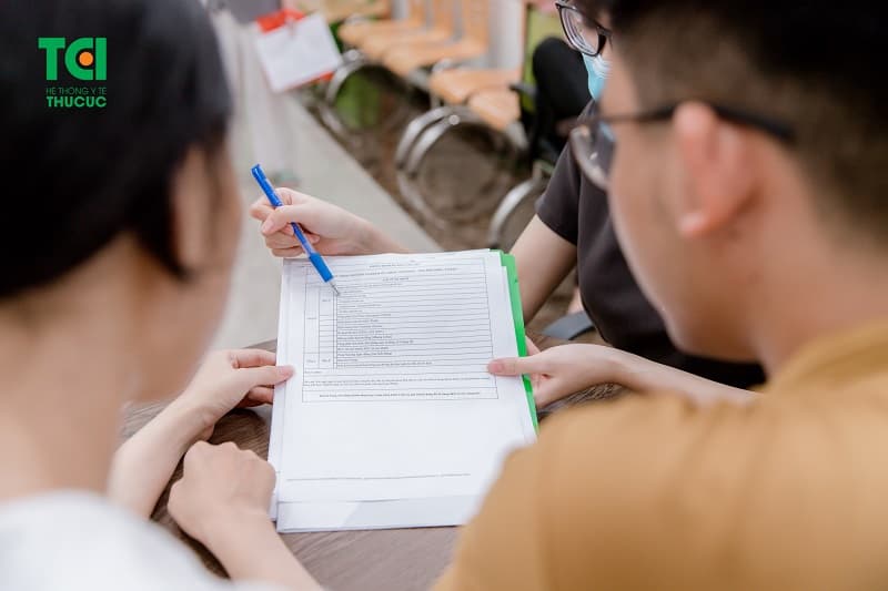 khám sức khỏe và tư vấn tiền hôn nhân