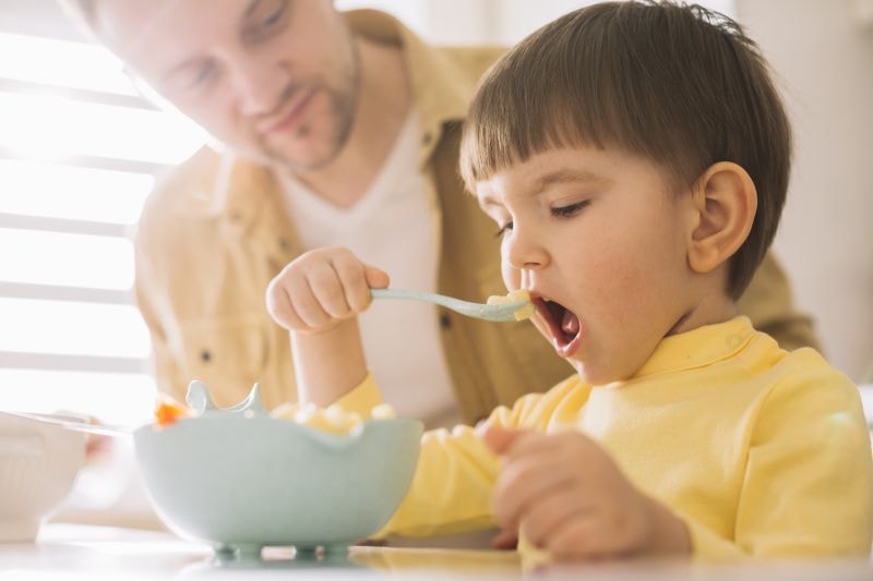 cháo bổ dưỡng cho bé mới ốm dậy