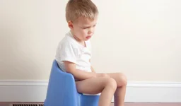 Trẻ 3 tuổi bị táo bón nên ăn gì để nhanh khỏi và tiêu hóa tốt hơn