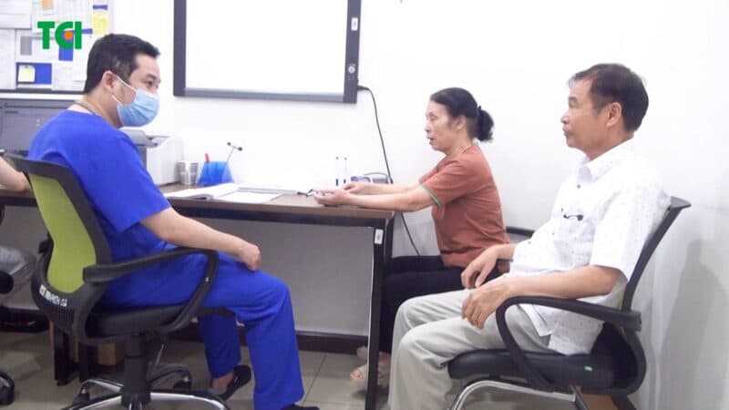 Thăm khám kịp thời nếu có biểu hiện nhiễm HP