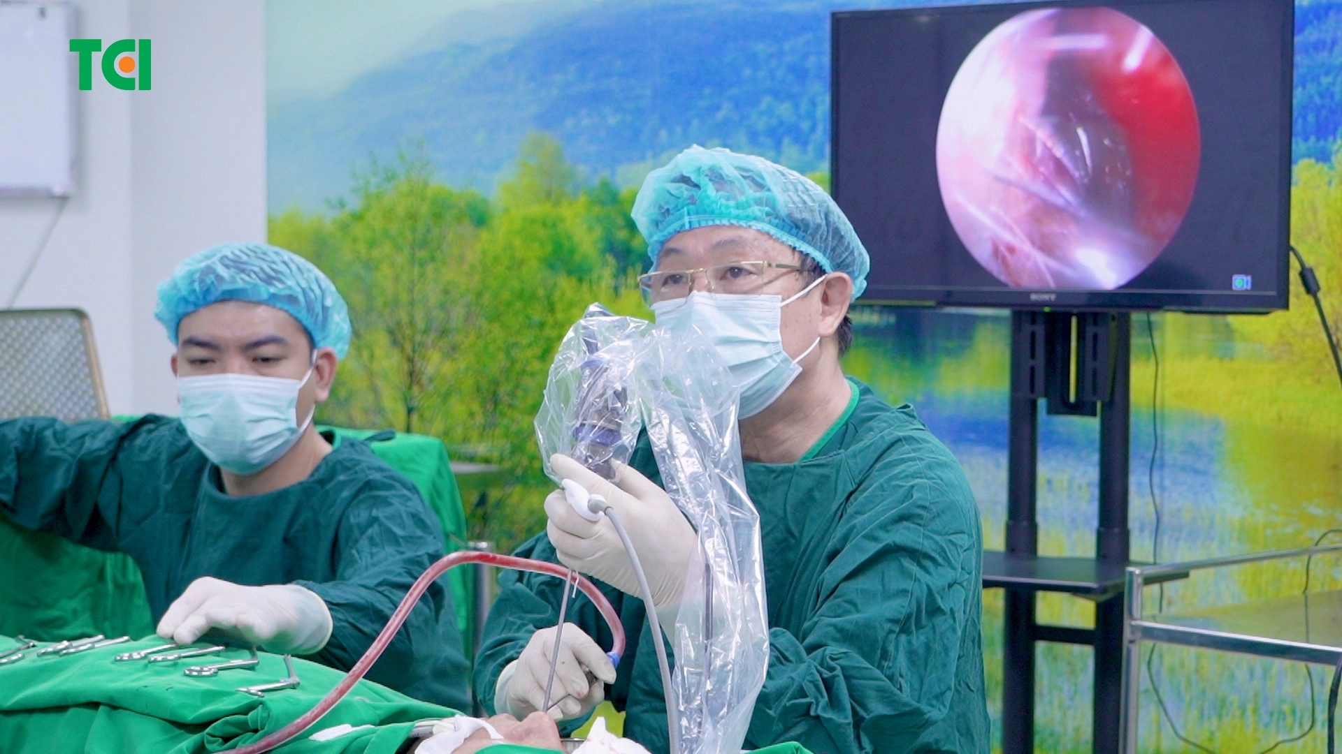 phẫu thuật nội soi mũi xoang công nghệ hiện đại đã mang lại cho bác T một trải nghiệm nhẹ nhàng