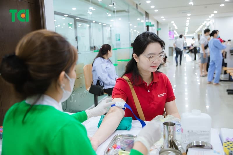 Khám sức khỏe doanh nghiệp định kỳ là hoạt động kiểm tra sức khỏe tập thể cho toàn bộ cán bộ, nhân viên công ty