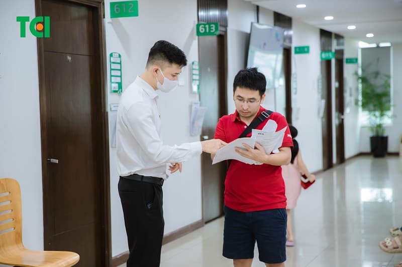 Tổ chức khám sức khỏe định kỳ thể hiện sự quan tâm thực chất đến đời sống và phúc lợi của người lao động