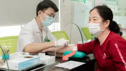 Lý do nên đưa bố mẹ đi khám sức khỏe tổng quát định kỳ