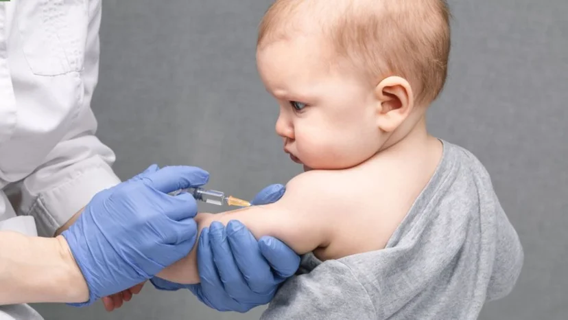 Tiêm vắc xin sởi mấy mũi? Lịch tiêm chi tiết cho từng độ tuổi trẻ