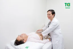 Vừa đau dạ dày vừa đau đại tràng: Nguyên nhân và giải pháp