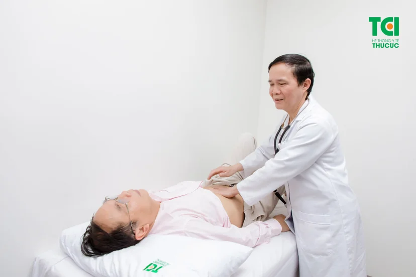 Vừa đau dạ dày vừa đau đại tràng: Nguyên nhân và giải pháp