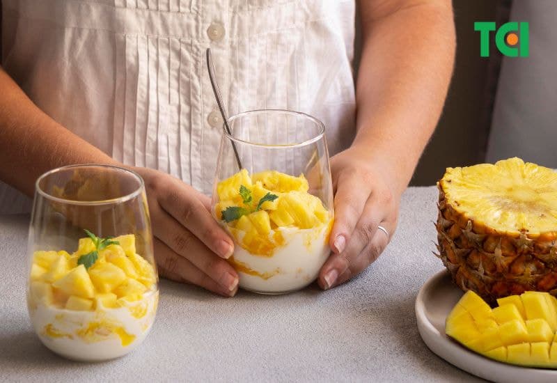 Dứa có công dụng làm đẹp da và cung cấp năng lượng cần thiết.
