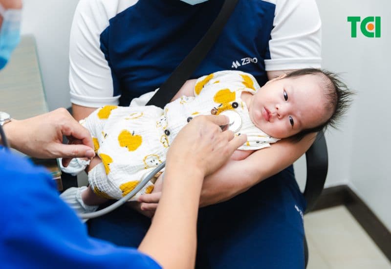 Phát hiện sớm RSV ở trẻ giúp can thiệp kịp thời, bảo vệ lá phổi non yếu và ngăn ngừa những biến chứng có thể ảnh hưởng đến sức khỏe lâu dài.