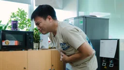 Ruột thừa nằm bên nào: Dấu hiệu nhận biết và cách phòng ngừa