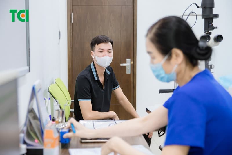 Khám sức khỏe xin việc là quy trình kiểm tra tổng quát sức khỏe trước khi ứng viên bắt đầu làm việc tại doanh nghiệp