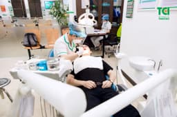 Cảnh báo “Viêm huyệt ổ răng” – Cơn ác mộng đau đớn sau nhổ răng khôn