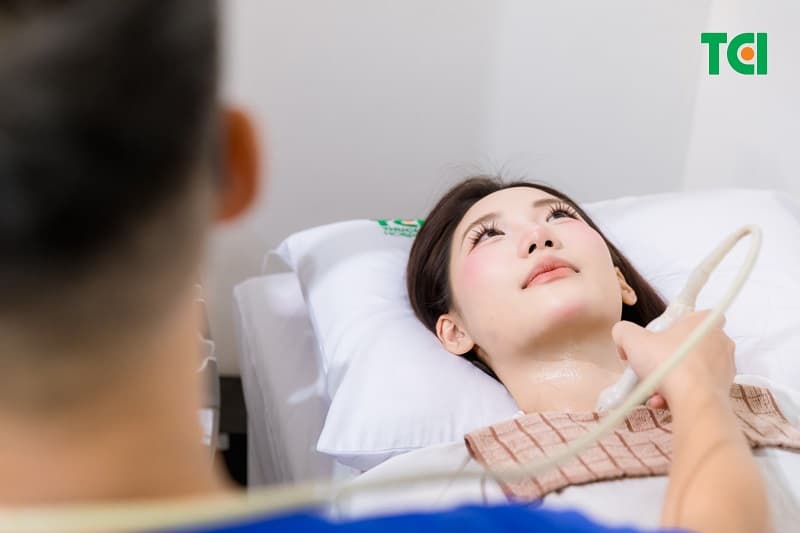 Khám sớm không chỉ bảo vệ sức khỏe cá nhân mà còn thể hiện trách nhiệm, yêu thương và sự chuẩn bị chu đáo cho hôn nhân