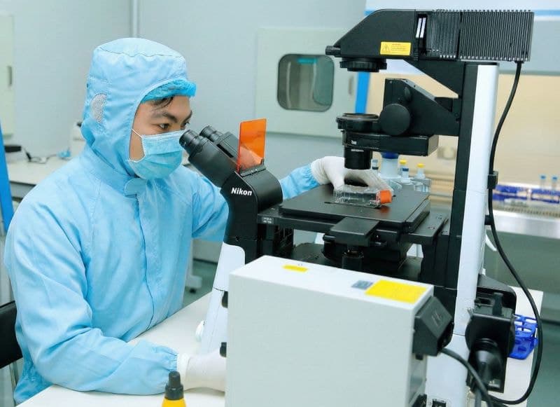 Quy trình lưu trữ máu dây rốn được vận hành nghiêm ngặt, bài bản.