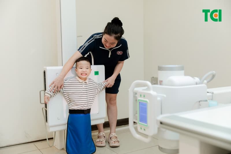 nguyên nhân dậy thì sớm ở trẻ