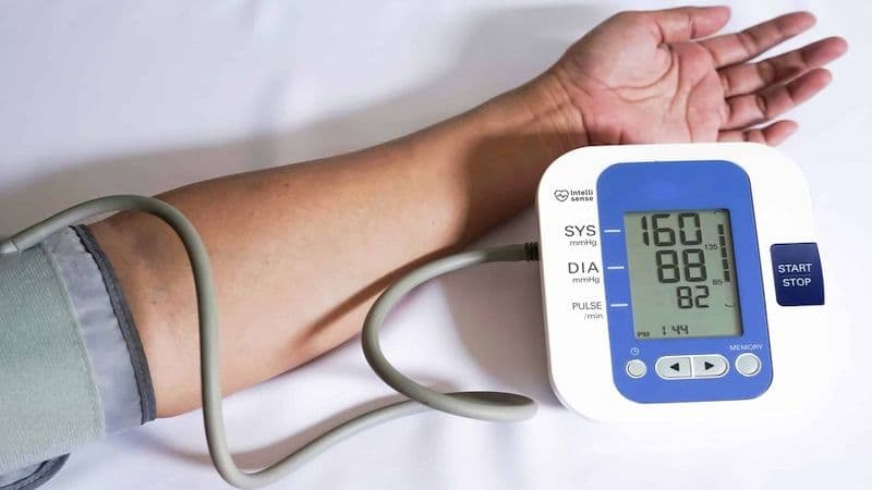 Tăng huyết áp kháng trị là tình trạng huyết áp ≥ 140/90 mmHg