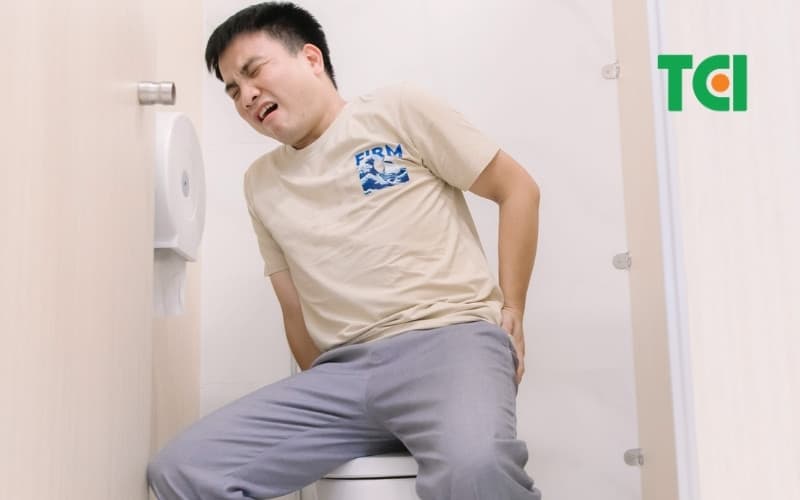 uống sắt có bị táo bón không