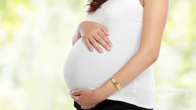 Có được dùng thuốc đặt nấm phụ khoa cho bà bầu?