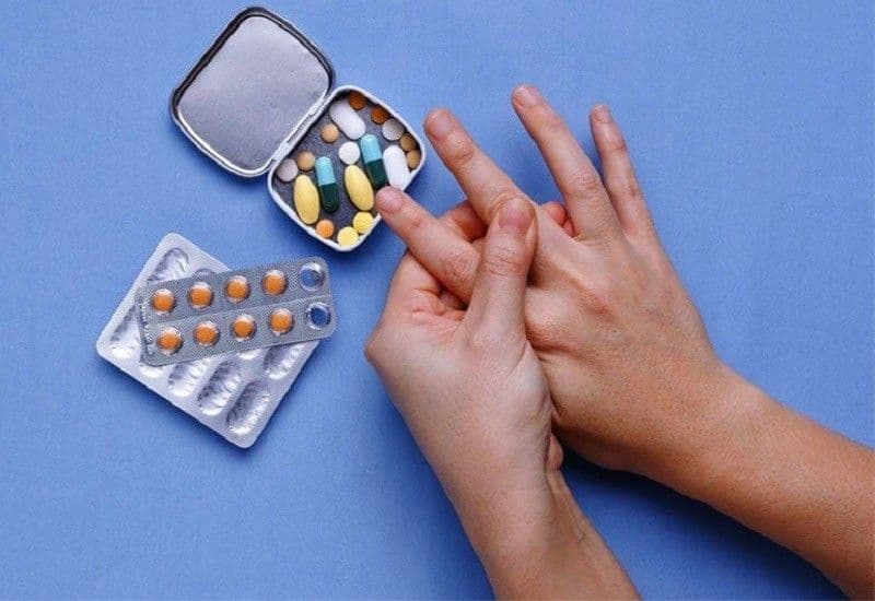 thuốc giảm axit uric máu