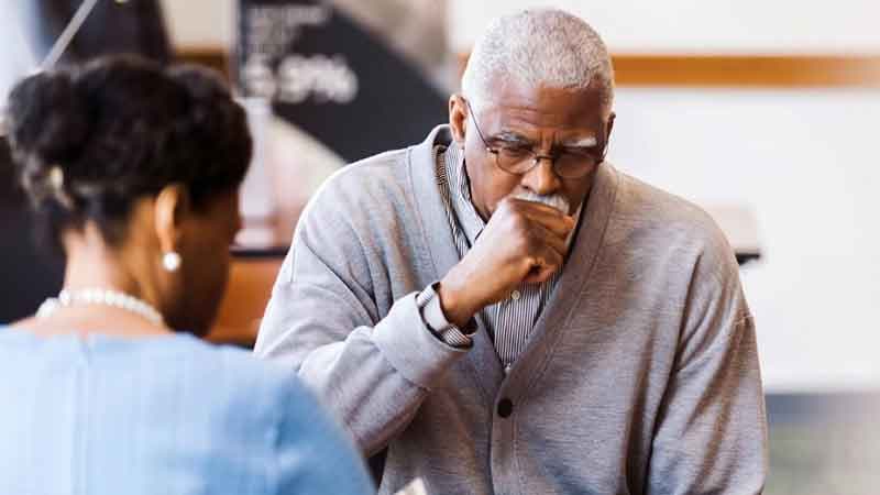 Cách giảm ho cho người ung thư phổi