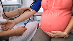 Các yếu tố nguy cơ tiền sản giật điển hình