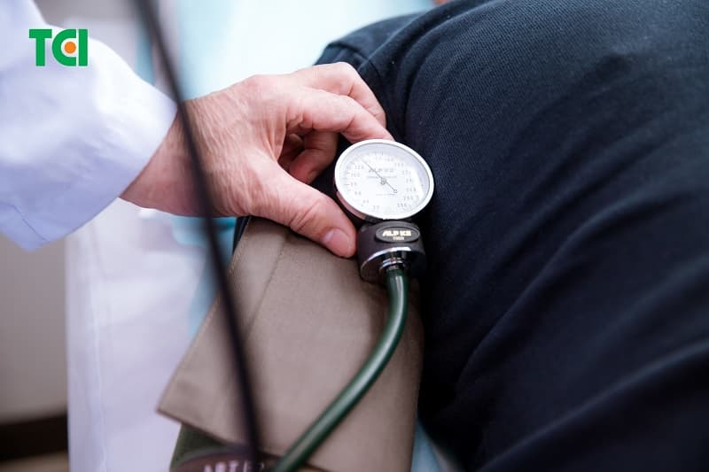 chỉ số axit uric bao nhiêu là bị gout