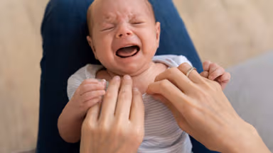 Cơn ngưng thở bệnh lý ở trẻ sơ sinh có nguy hiểm?