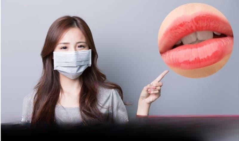 xăm môi có cần uống thuốc kháng sinh không