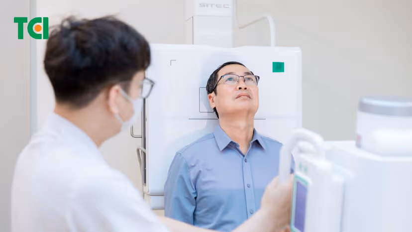 Khám sức khỏe định kỳ cho nam giới từ 40 đến 64 tuổi gồm những gì?